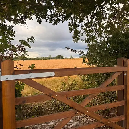 Westholme Country